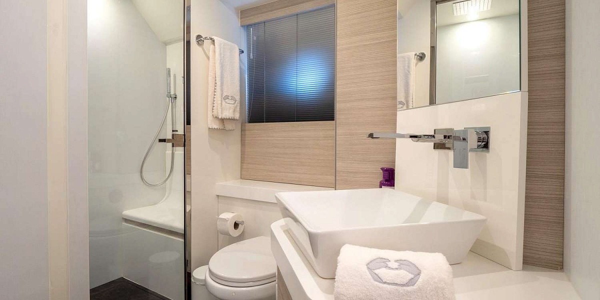 Продается моторная яхта с флайбриджем CRANCHI E52S